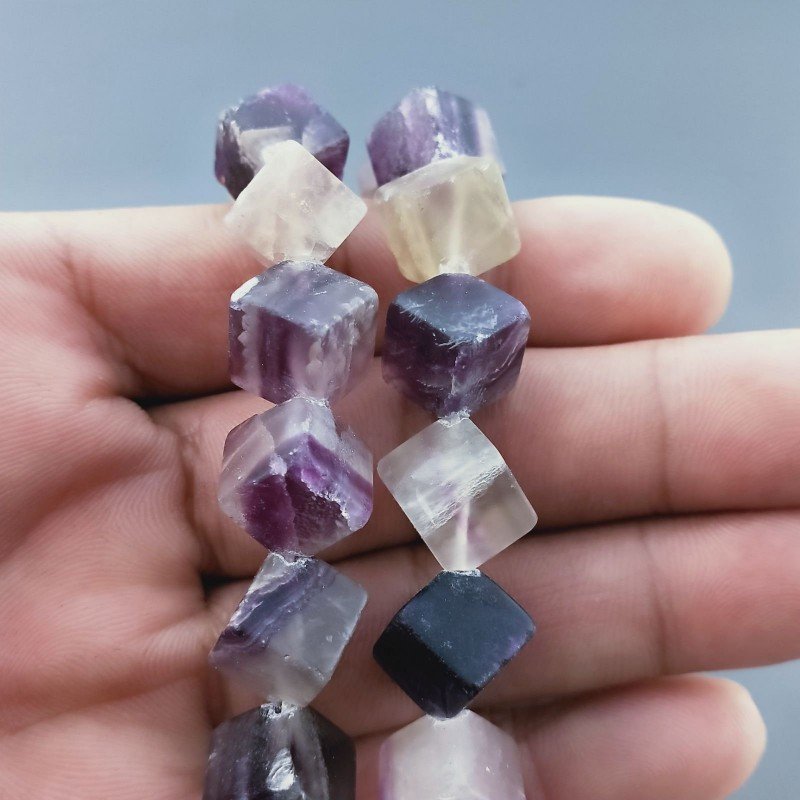 Fluorite Perline Forma Cubetti Satinato-Liscio Foro Diagonale 14mm