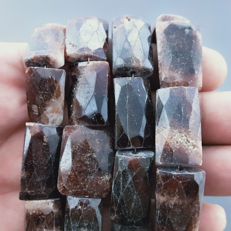 Granato Naturale in Perline Forma Rettangolare Piatto Sfaccettato Foro Passante 10-18X15-22mm