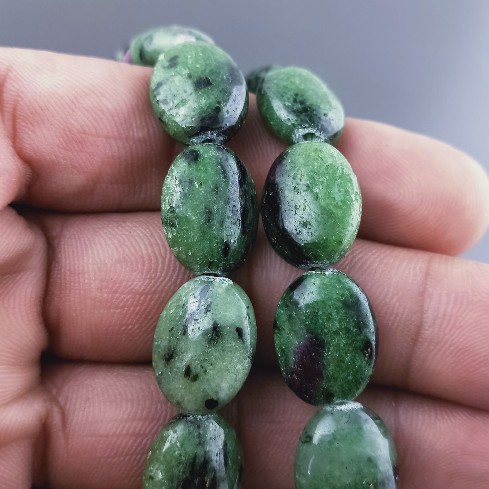 Rubizoisite Naturale in Perline Forma Ovale Piatto Liscio Foro Passante 12X16mm