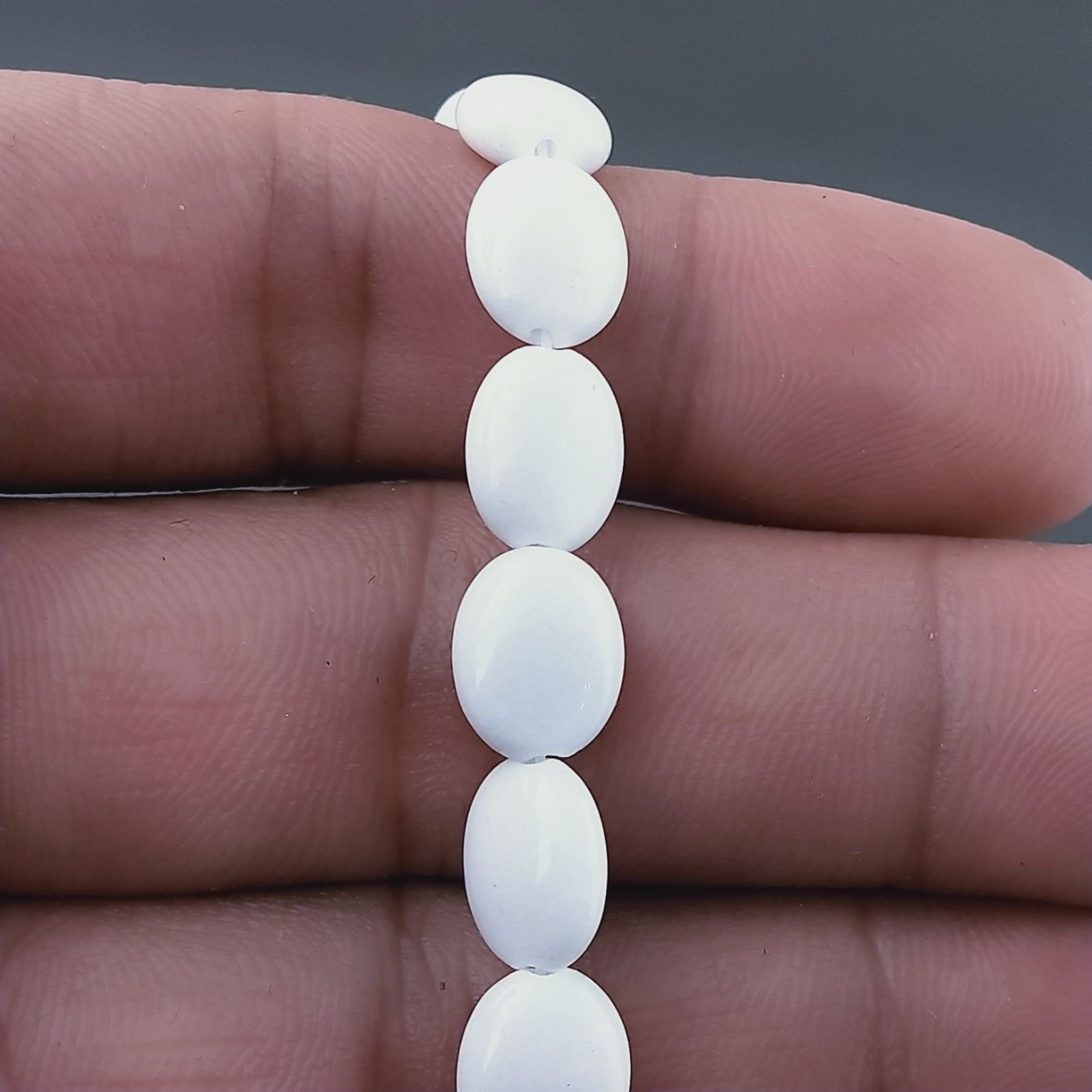 Agata Bianca in Perline Forma Ovale Piatto Liscio Foro Passante 08X10mm