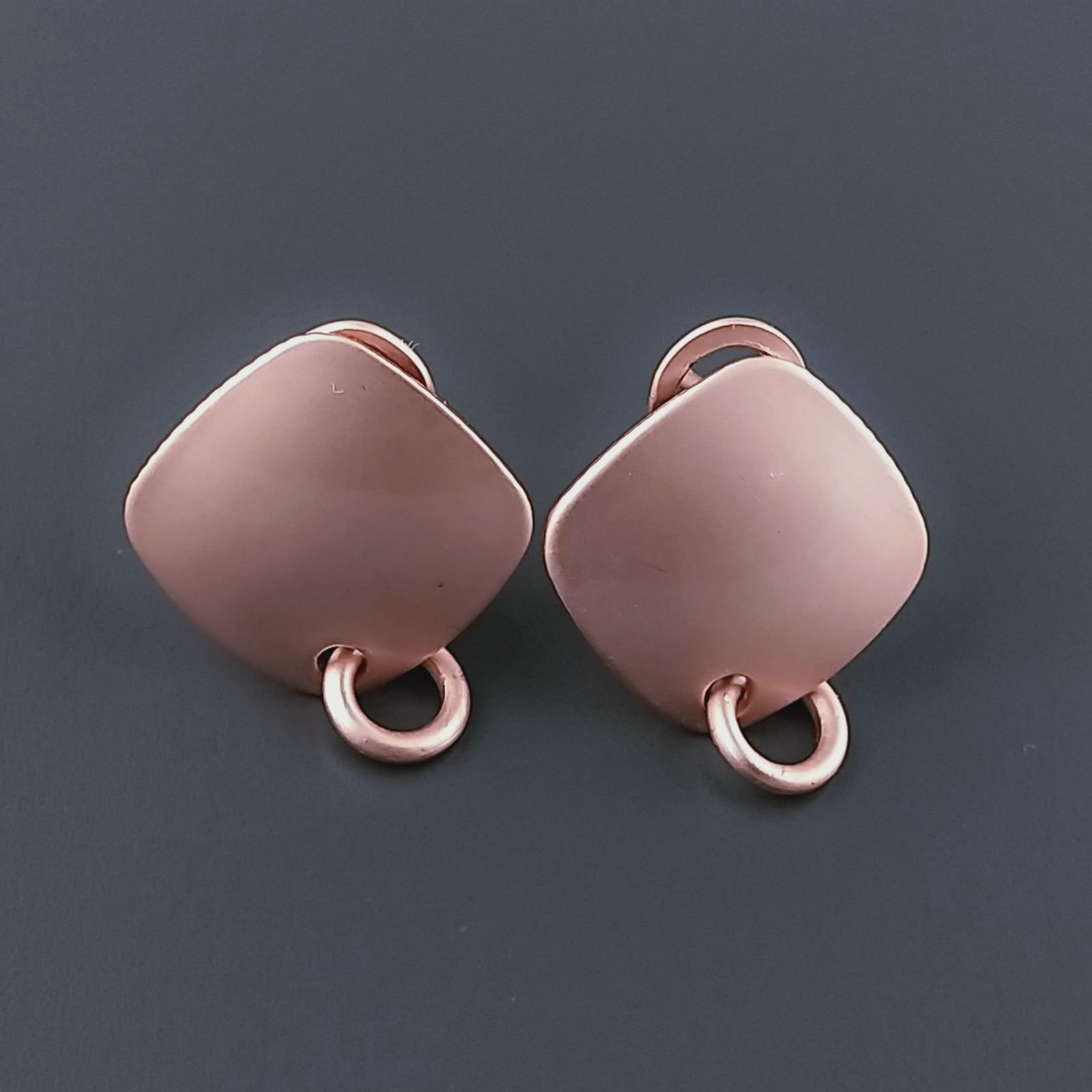 Base Per Orecchini In Zama A Perno Chiuso Forma Quadrata 16X16mm-Rosato 1 paio