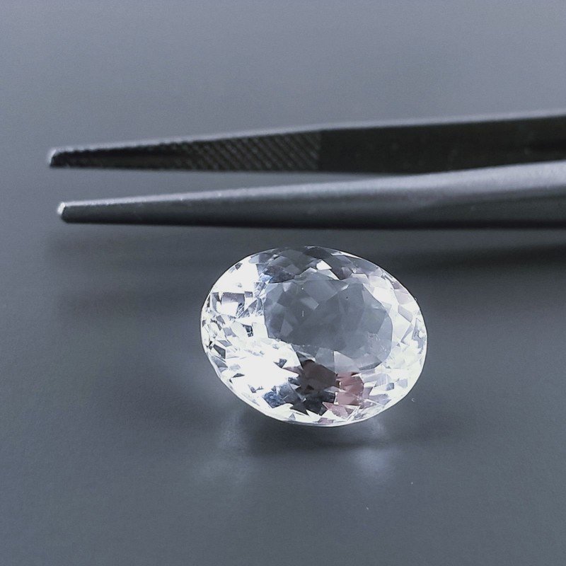Cristallo Di Rocca Naturale Taglio Ovale Sfaccettata a Mano Gemma Sciolta 10X14X8mm 5,00 Carati 1pz