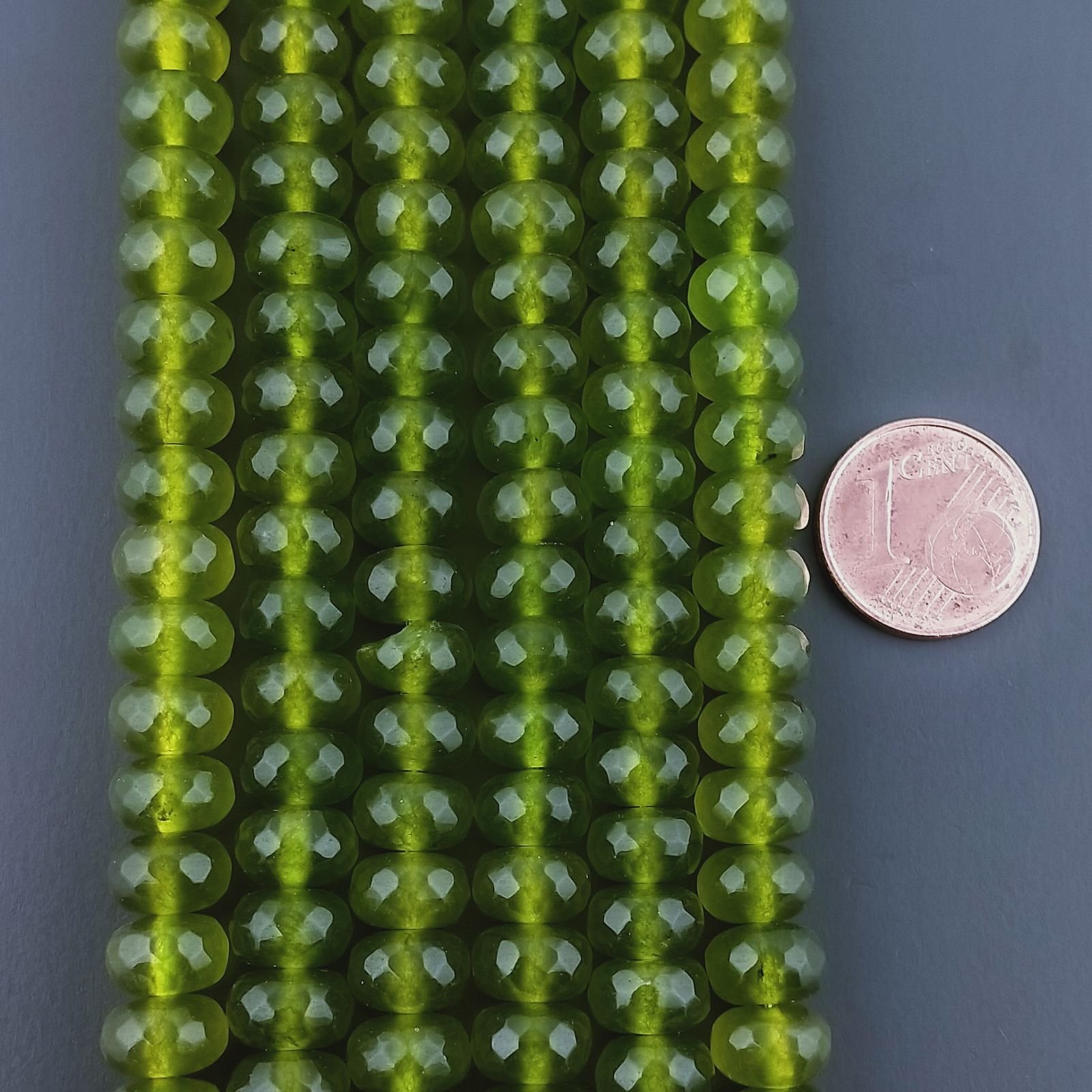 Giada Peridoto in Perline Forma Rondelle Sfaccettato Foro Passante 08X05mm