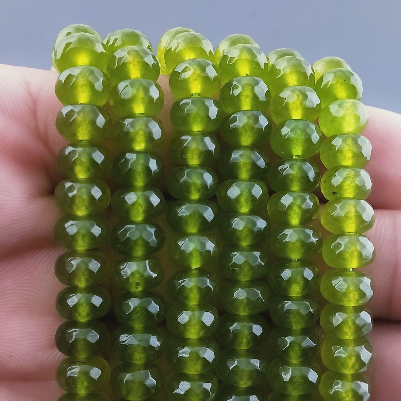 Giada Peridoto in Perline Forma Rondelle Sfaccettato Foro Passante 08X05mm