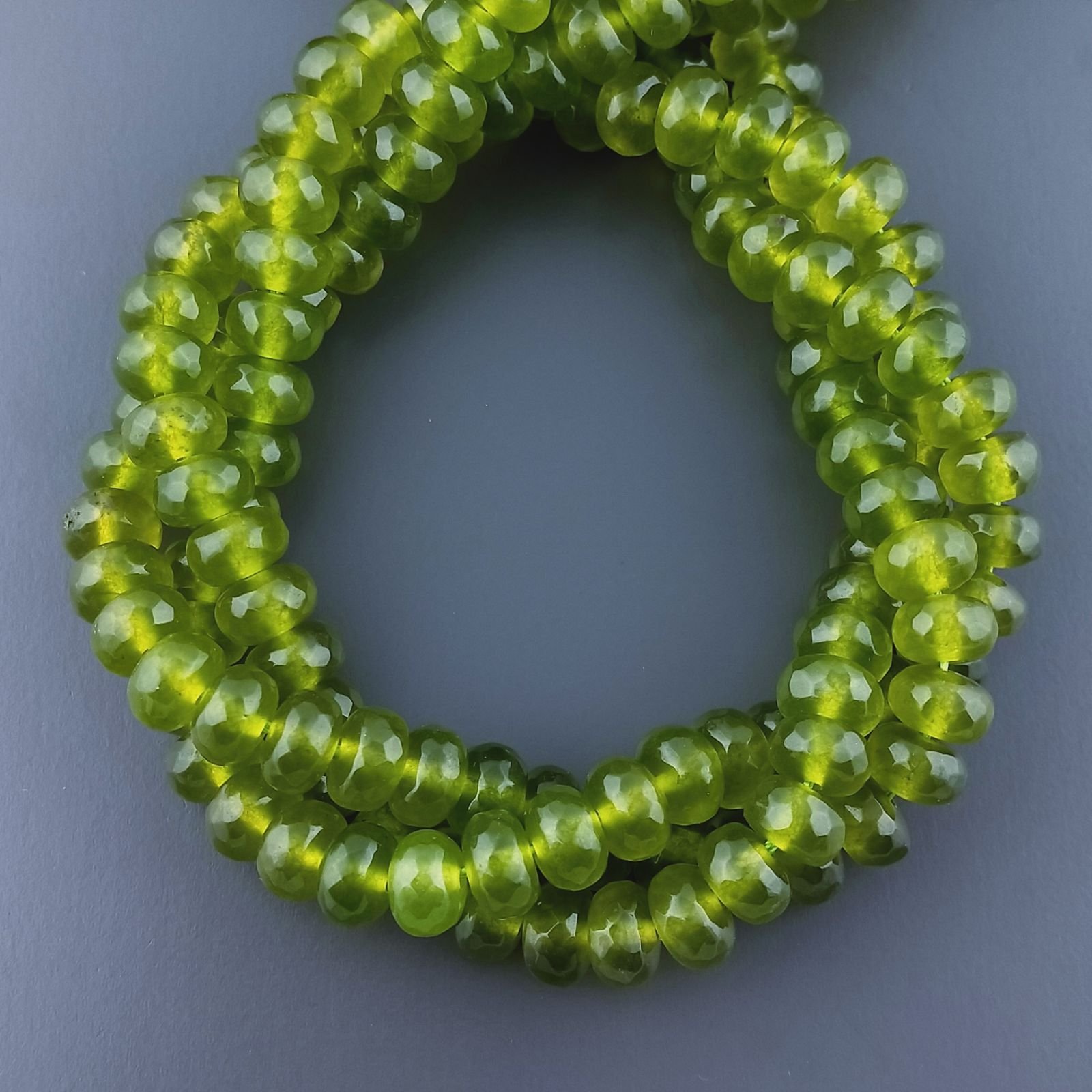 Giada Peridoto in Perline Forma Rondelle Sfaccettato Foro Passante 08X05mm