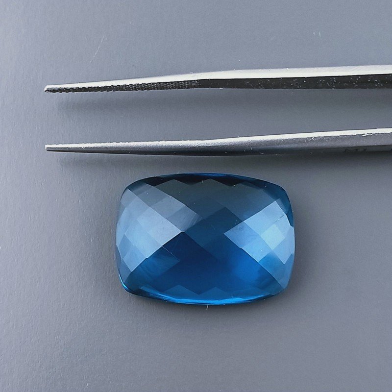 Topazio Azzurro Idrotermale Forma Cuscino Piatto Cabochon Sfaccettata Fatto a Mano 22X16X8mm 21,50 Carati 1pz
