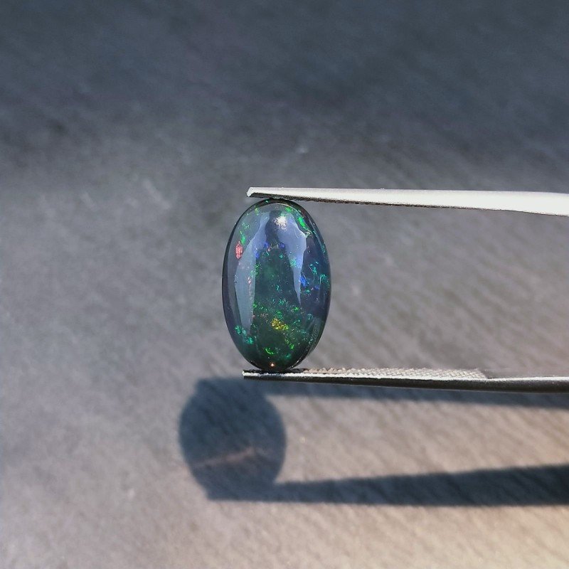 Opale Nero Welo Forma Ovale Cabochon Liscio A Mano 14X9X4mm 2,90 Carati 1pz
