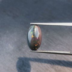 Opale Nero Welo Forma Ovale Cabochon Liscio A Mano 13X7X4mm 1,90 Carati 1pz