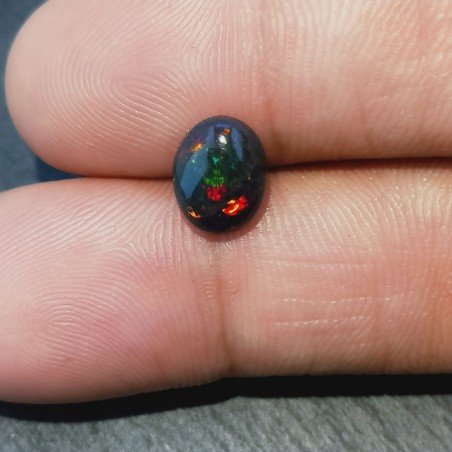 Opale Nero Welo Forma Ovale Cabochon Liscio A Mano 9X7X4-5mm 1,30-1,50 Carati 1pz