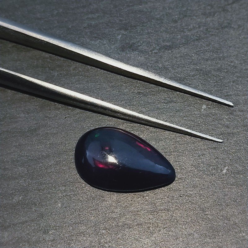 Opale Nero Welo Forma Gocce Cabochon Liscio A Mano 14X8X5mm 3,00 Carati 1pz Opale Nero Welo Forma Gocce Cabochon Liscio A Mano 14X8X5mm 3,00 Carati 1pz