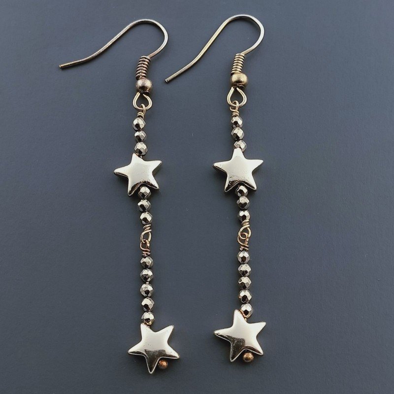 Orecchini A Nodo Orafo Dorato Con Ematite Dorato Forma Stella A Mano