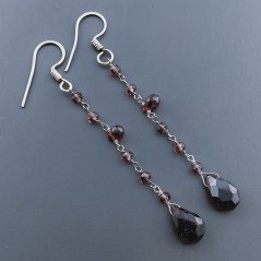 Orecchini A Nodo Orafo Rodiato Con Granato Zircone E Granato Rosso Goccia Sfaccettato A Mano