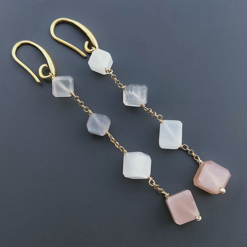 Orecchini In Argento 925 A Nodo Orafo Dorato Con Pietra Di Luna Multi Cubetti Sfaccettato A Mano