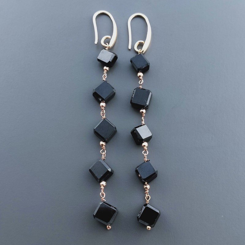 Orecchini In Argento 925 A Nodo Orafo Oro Rosa Con Spinello Nero Cubetti Sfaccettato A Mano