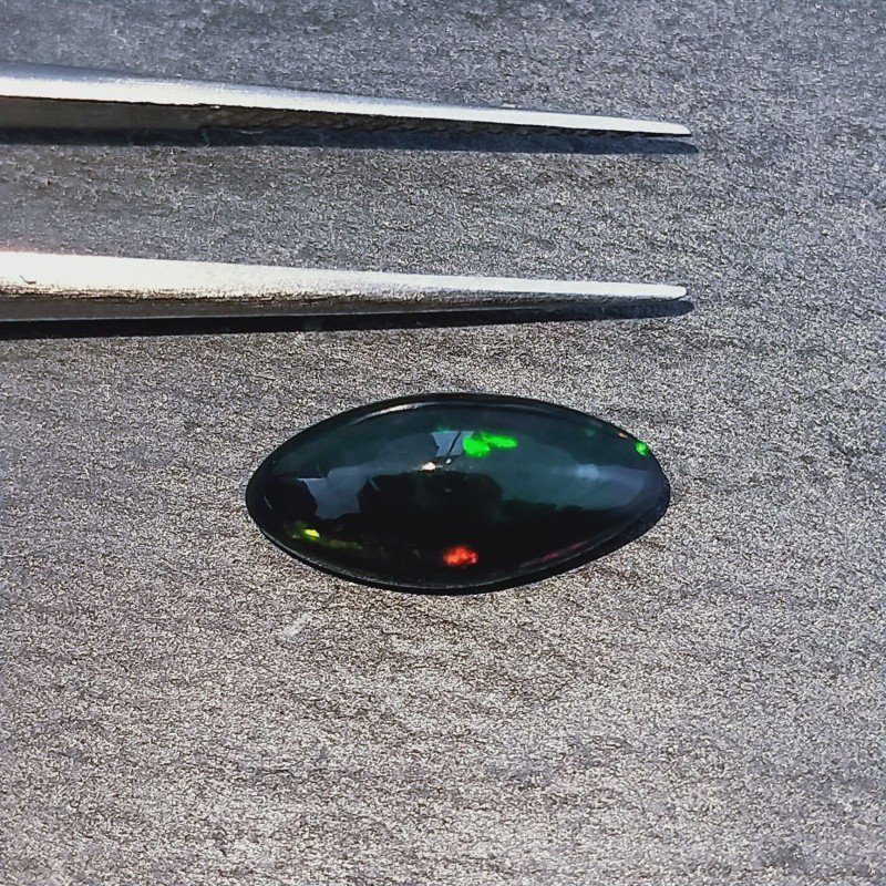Opale Nero Welo Forma Navetta Cabochon Liscio A Mano 12X6X4mm 1,35 Carati 1pz