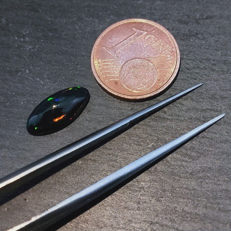 Opale Nero Welo Forma Navetta Cabochon Liscio A Mano 12X6X4mm 1,35 Carati 1pz