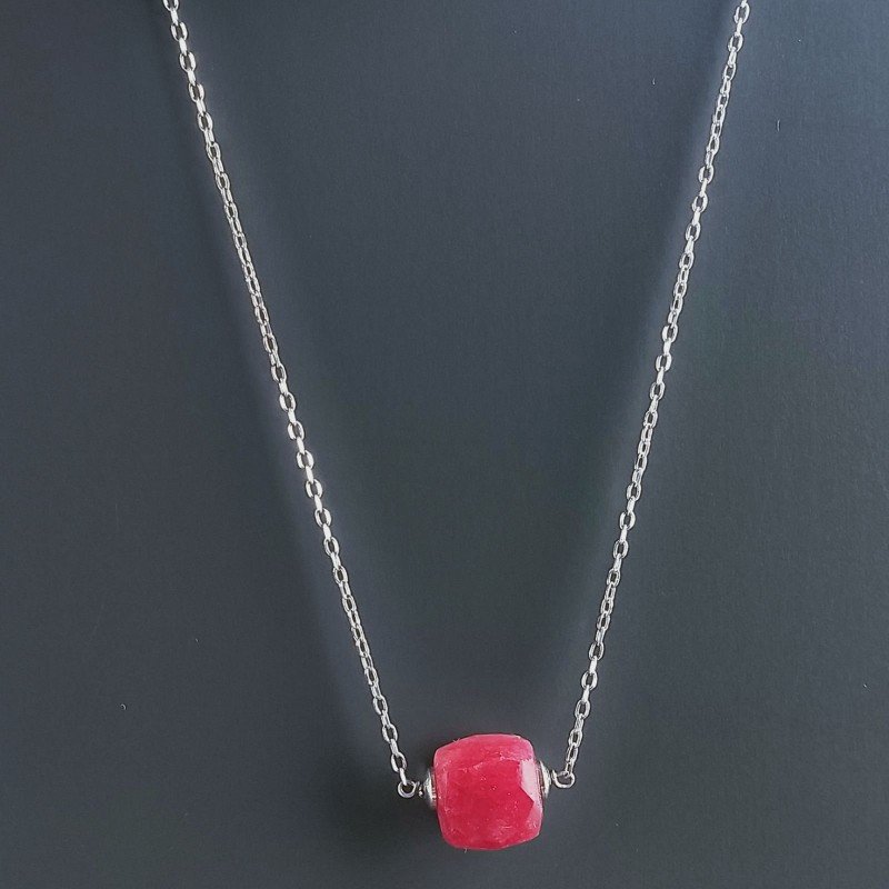 Collana Girocollo Con Catena Rodiato Argento 925 E Giada Rubino Taglio Cubetti Sfaccettato A Mano 1Pz