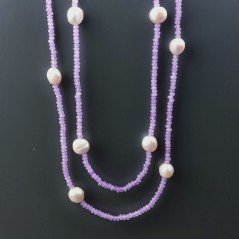 Collana Lunga Pietre Dure Giada Lavanda Con Perle Di Fiume Beige Barocche 120cm E Chiusura In Argento 925