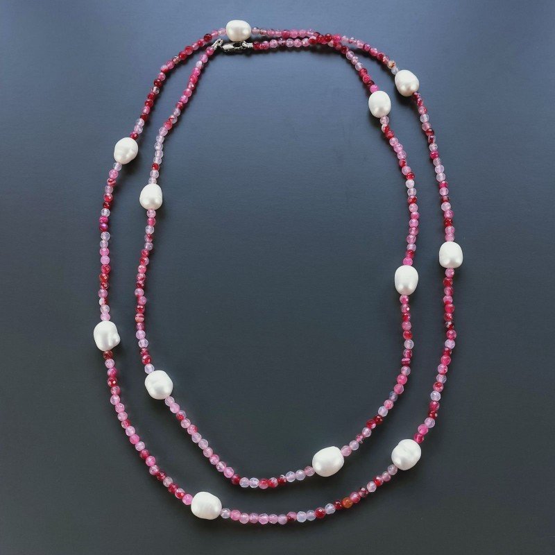 Collana Lunga Pietre Dure Agata Brasiliana Fucsia Con Perle Di Fiume Irregolare 120cm E Chiusura In Argento 925