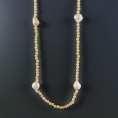 Collana Lunga Pietre Dure Giada Gialla Con Perle Di Fiume Beige Barocche 130cm E Chiusura In Argento 925