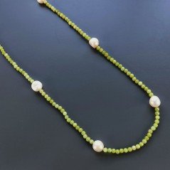Collana Lunga Pietre Dure Giada Verde Con Perle Di Fiume Beige Barocche 120cm E Chiusura In Argento 925