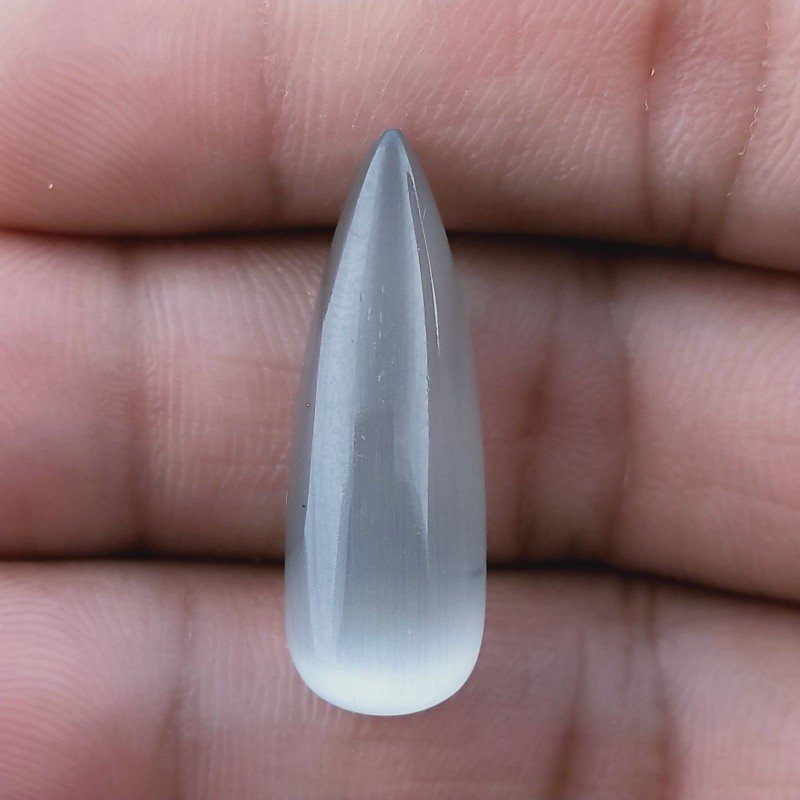 Occhio Di Gatto Grigia Idrotermale Forma Goccia Tondo Cabochon Fatto A Mano 27X9mm 18,00 Carati 1pz