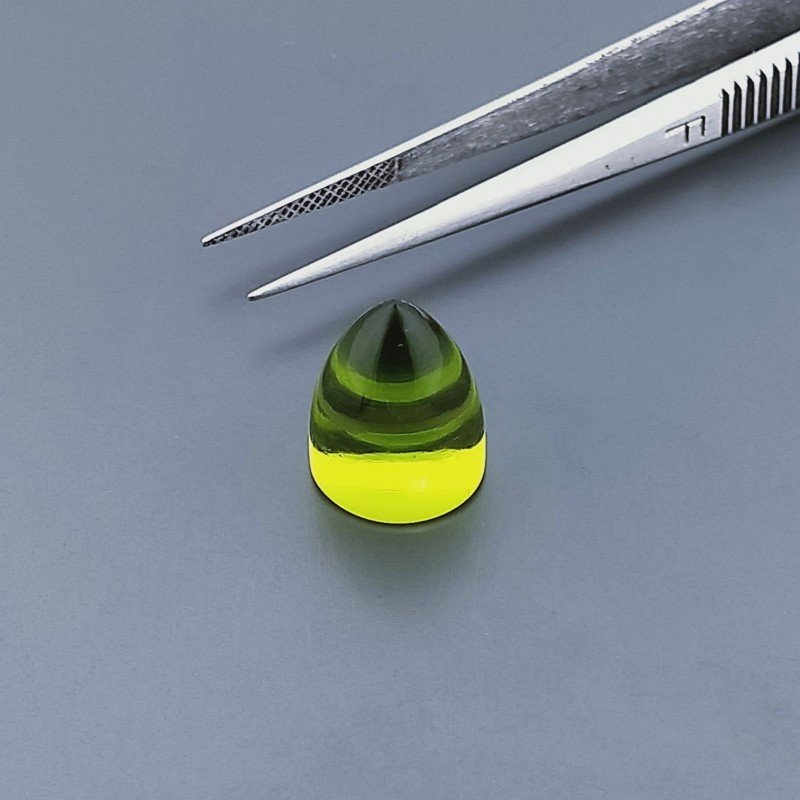 Quarzo Peridoto Idrotermale Forma Punta Di Proiettile Cabochon Fatto A Mano 15X11mm 11,95 Carati 1pz Quarzo Peridoto Idrotermale Forma Punta Di Proiettile Cabochon Fatto A Mano 15X11mm 11,95 Carati 1pz