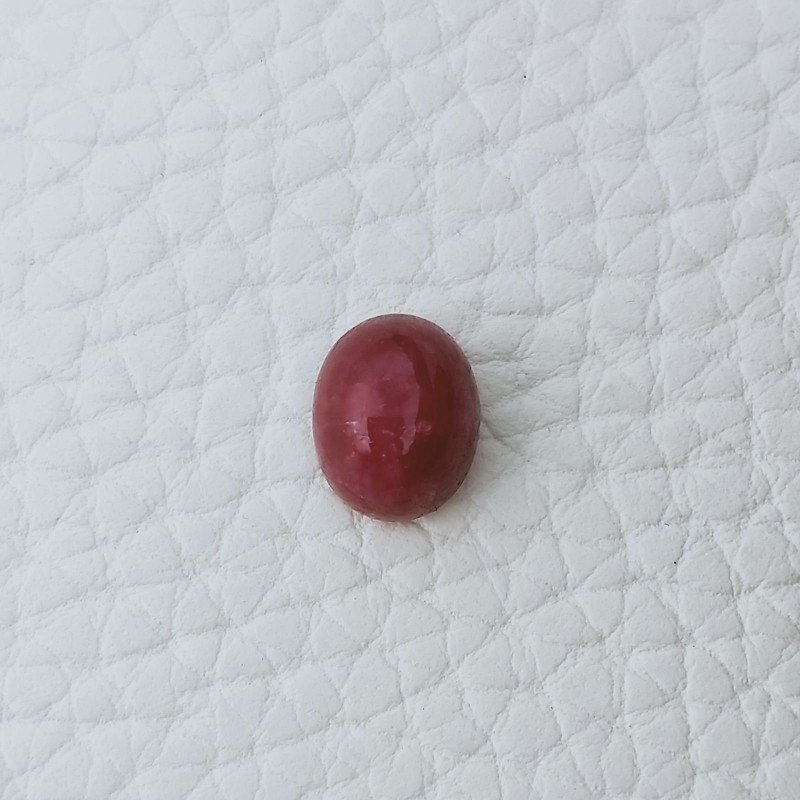 Giada Rubino Forma Ovale Cabochon Fatto A Mano 10X8X5mm 3,55 Carati 1pz
