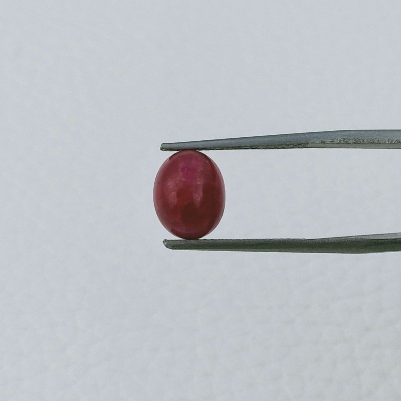 Giada Rubino Forma Ovale Cabochon Fatto A Mano 10X8X5mm 3,55 Carati 1pz
