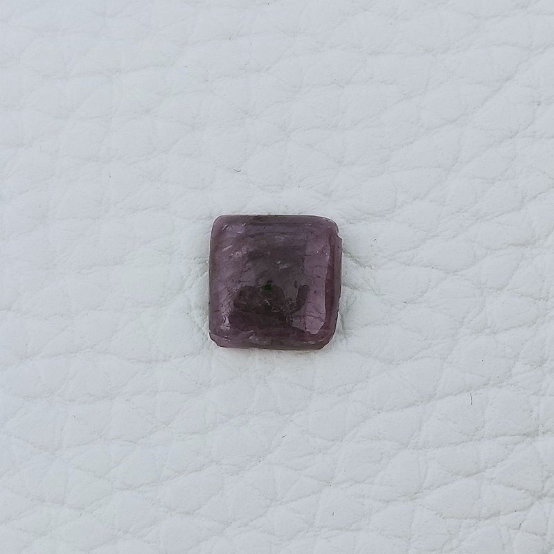 Radice Di Rubino Naturale Forma Quadrata Cabochon Fatto A Mano 8X8X3-4mm 3,00+ Carati 1pz