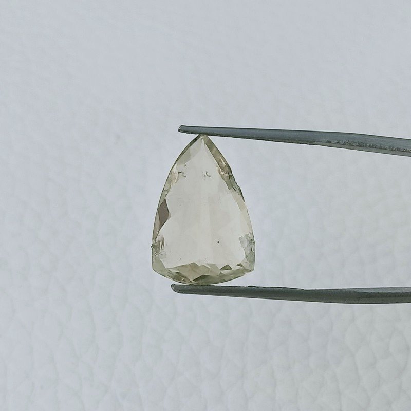 Quarzo Limone Forma Fantasia Fatto A Mano Sfaccettato 17X12X8mm 9,70 Carati 1pz