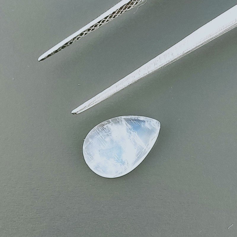 Labradorite Bianca Forma Goccia Cabochon Fatto A Mano 9X6X3mm 1,55 Carati 1pz