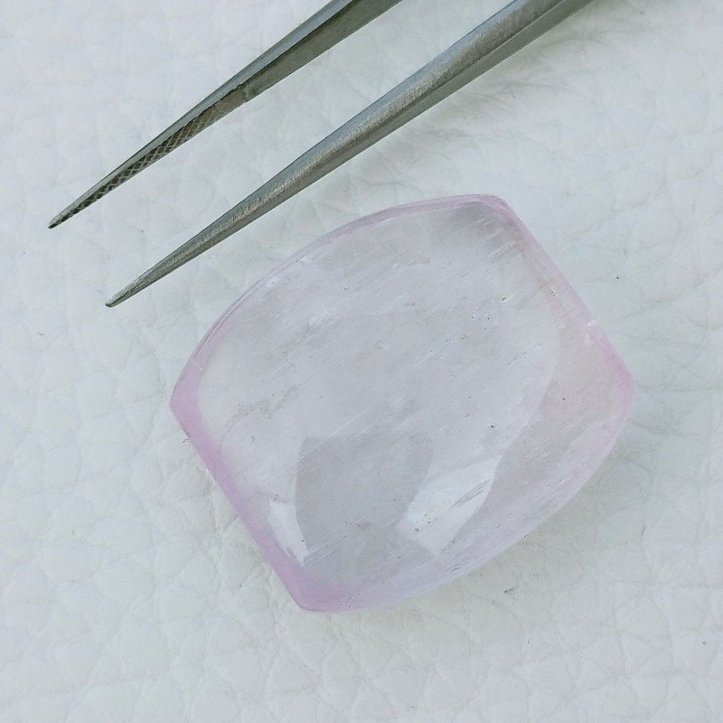 Kunzite Naturale Forma Rettangolo Cabochon Fatto A Mano 24X22X10mm 60,90 Carati 1pz