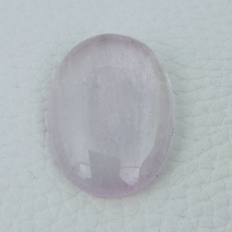 Kunzite Naturale Forma Ovale Cabochon Fatto A Mano 35X26X9mm 74,60 Carati 1pz