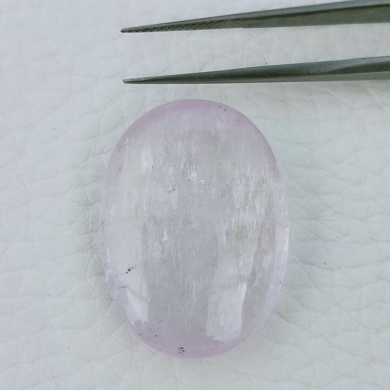 Kunzite Naturale Forma Ovale Cabochon Fatto A Mano 30X22X8mm 50,50 Carati 1pz