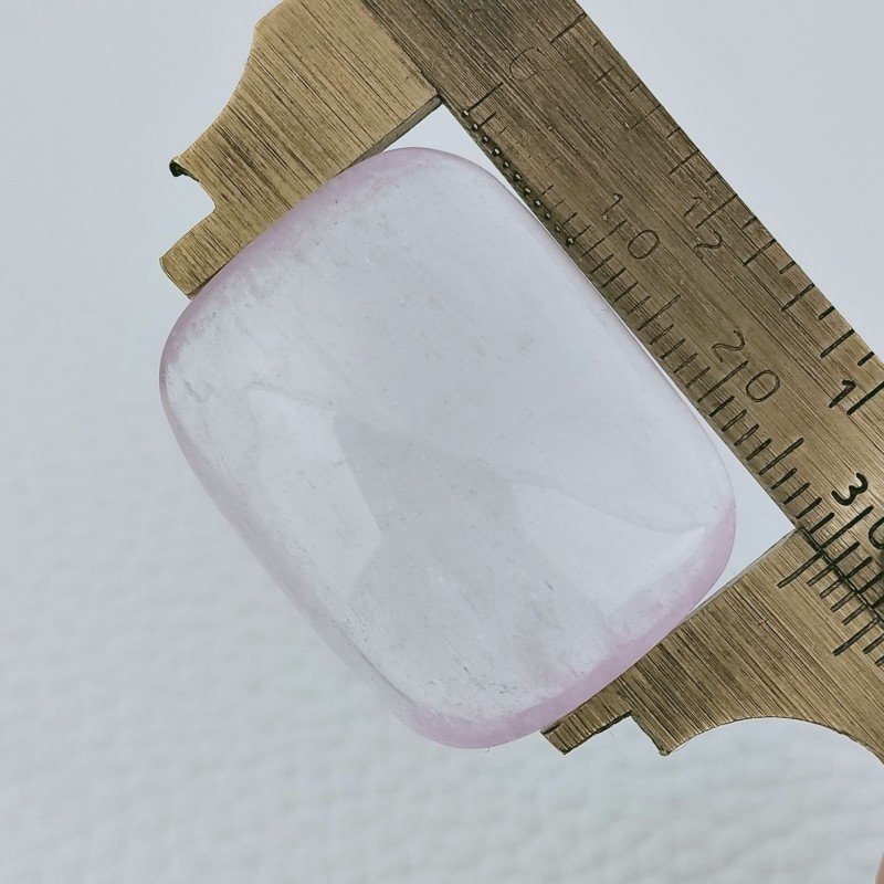 Kunzite Naturale Forma Rettangolo Cabochon Fatto A Mano 30X23X10mm 75,70 Carati 1pz