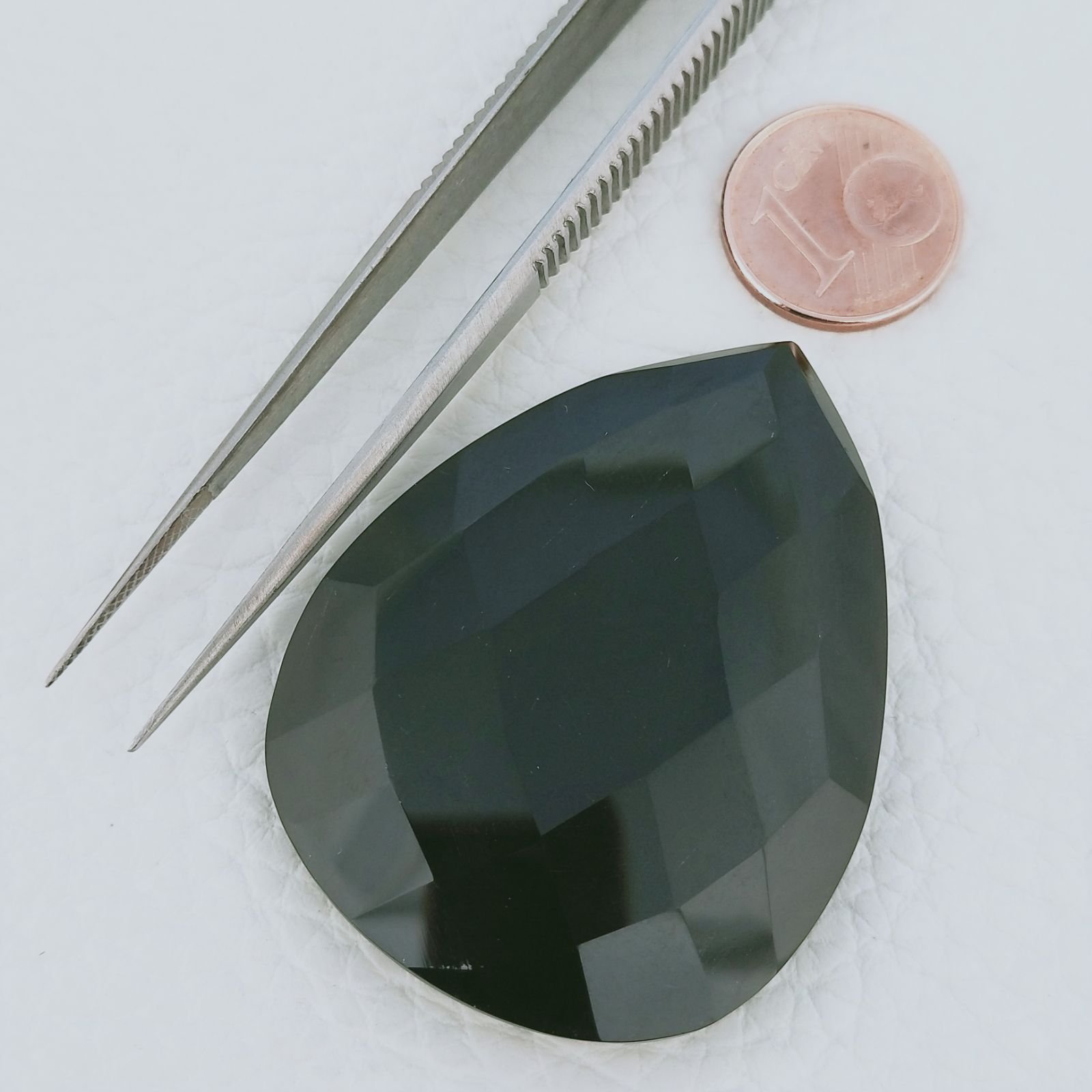 Onice Nera (A) Forma Goccia Briolette Fatto A Mano Sfaccettato 46X35X7mm 73,20 Carati 1pz