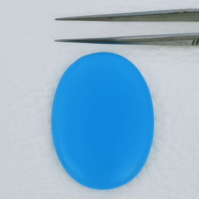 Calcedonio Turchese Idrotermale Forma Ovale Cabochon Fatto A Mano 38X28X4mm 42,75 Carati 1pz