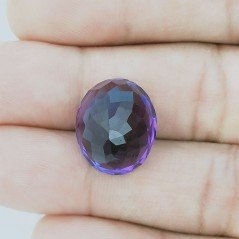Ametista Africana Idrotermale Forma Ovale Sfaccettato A Mano Gemma Sciolta 16X14X9mm 14,60 Carati 1pz