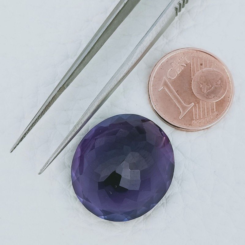 Ametista Africana Idrotermale Forma Ovale Sfaccettato A Mano Gemma Sciolta 19X18X10mm 21,40 Carati 1pz