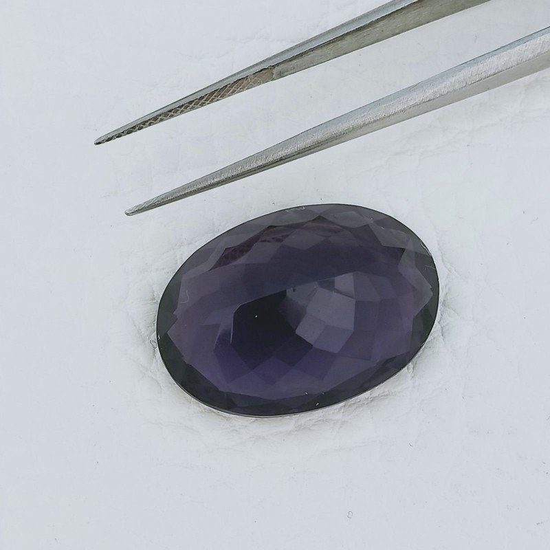 Ametista Africana Idrotermale Forma Ovale Sfaccettato A Mano Gemma Sciolta 22X16X9mm 19,35 Carati 1pz