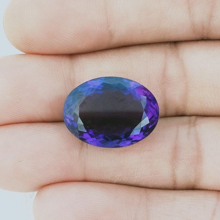 Ametista Africana Idrotermale Forma Ovale Sfaccettato A Mano Gemma Sciolta 20X14X10mm 20,50 Carati 1pz