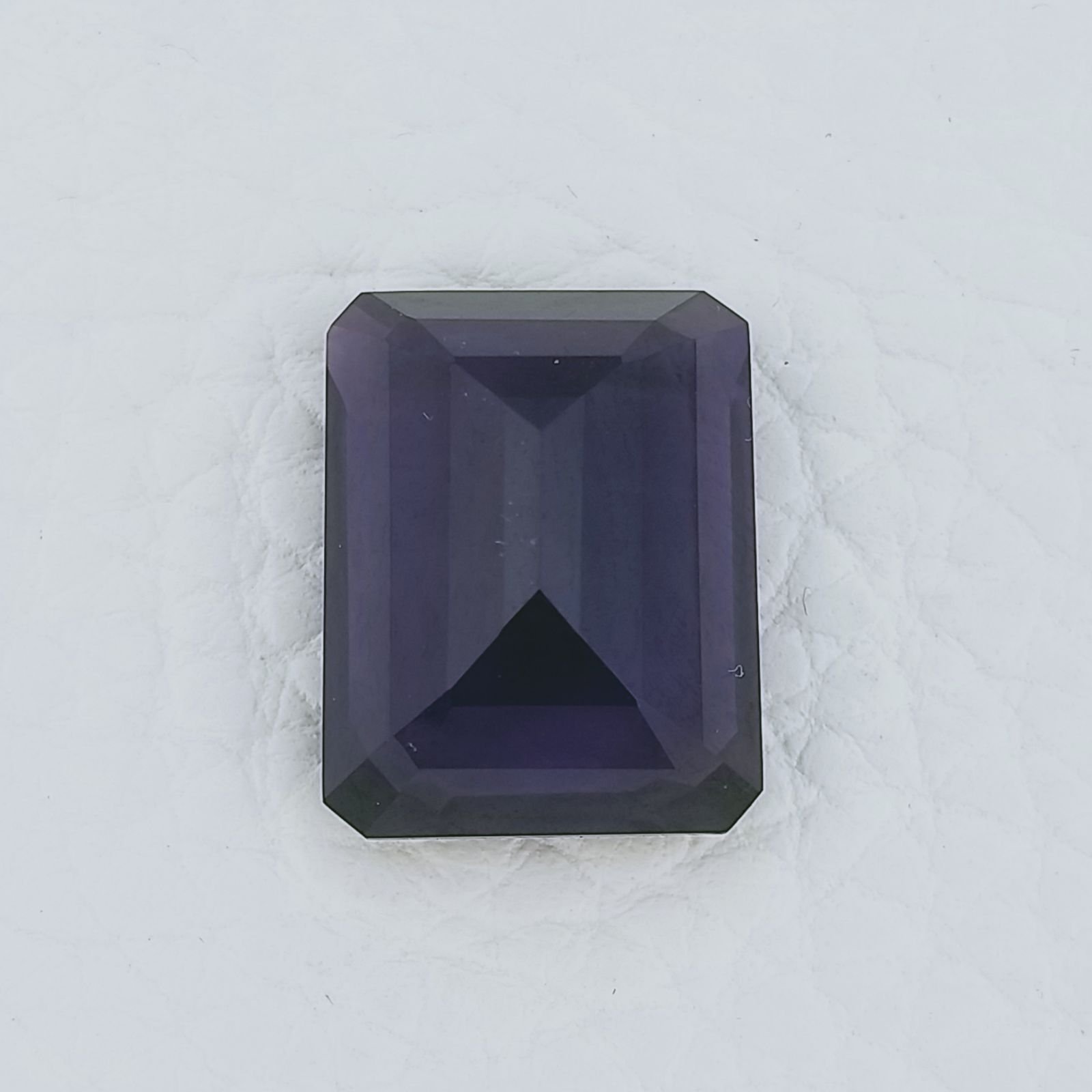 Ametista Africana Idrotermale Forma Rettangolo Sfaccettato A Mano Gemma Sciolta 17X13X8mm 14,50 Carati 1pz