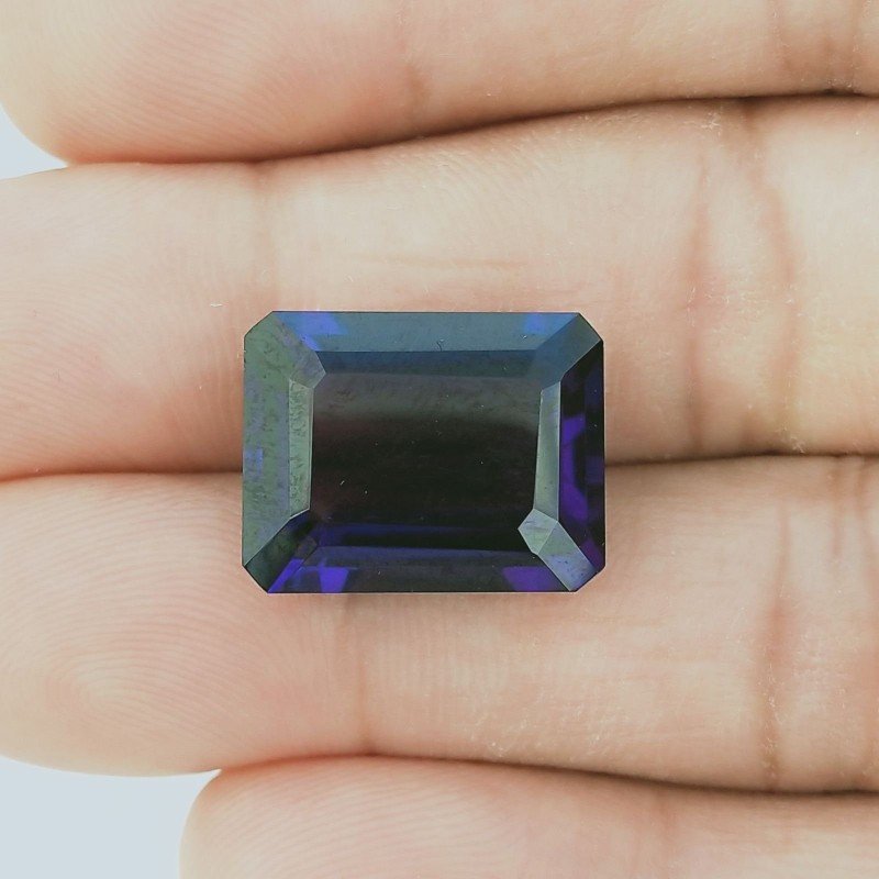 Gemma Sciolta di Ametista Africana Idrotermale, Taglio Rettangolare Sfaccettato a Mano, 17x13x8 mm, 14,50 ct