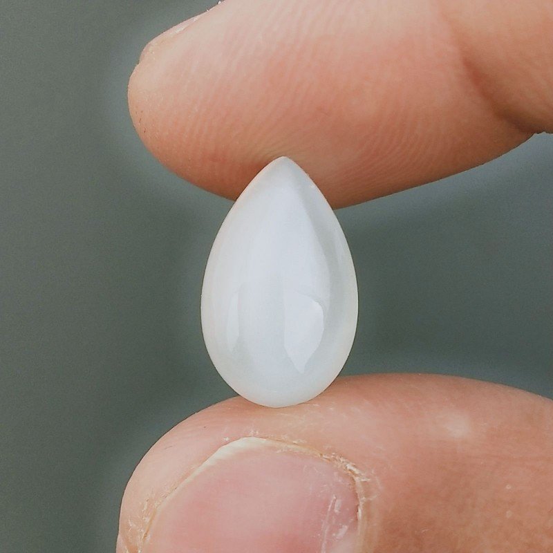 Pietra Di Luna Bianca (Adularia) Idrotermale Forma Ovale Cabochon Fatto A Mano 14X9X5mm 4,90 Carati 1pz