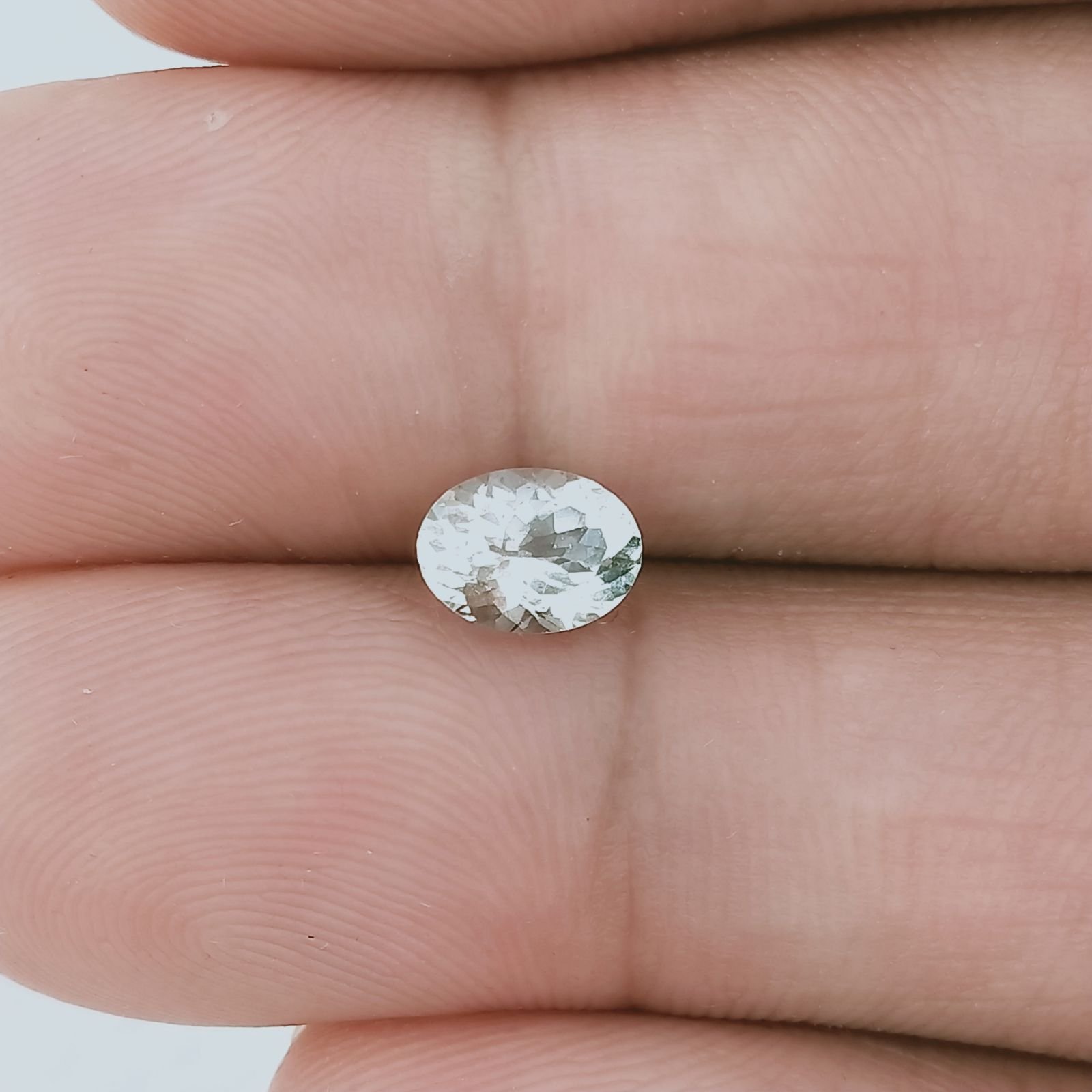 Acquamarina Forma Ovale Sfaccettato A Mano Gemma Sciolta 7X5X3mm 0,65 Carati 1pz