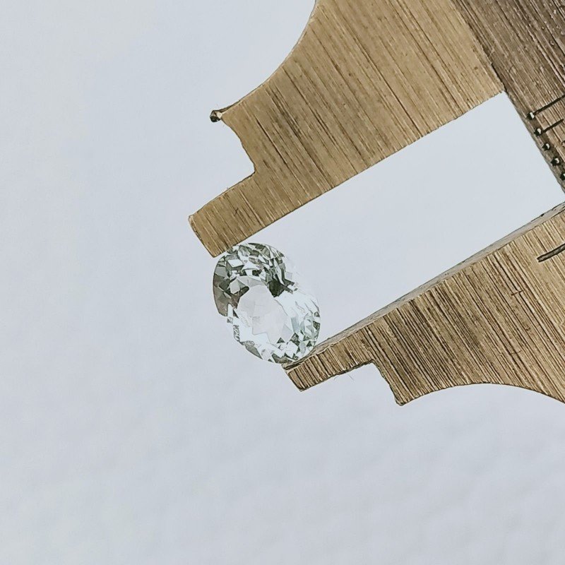 Acquamarina Forma Ovale Sfaccettato A Mano Gemma Sciolta 7X5X3mm 0,65 Carati 1pz