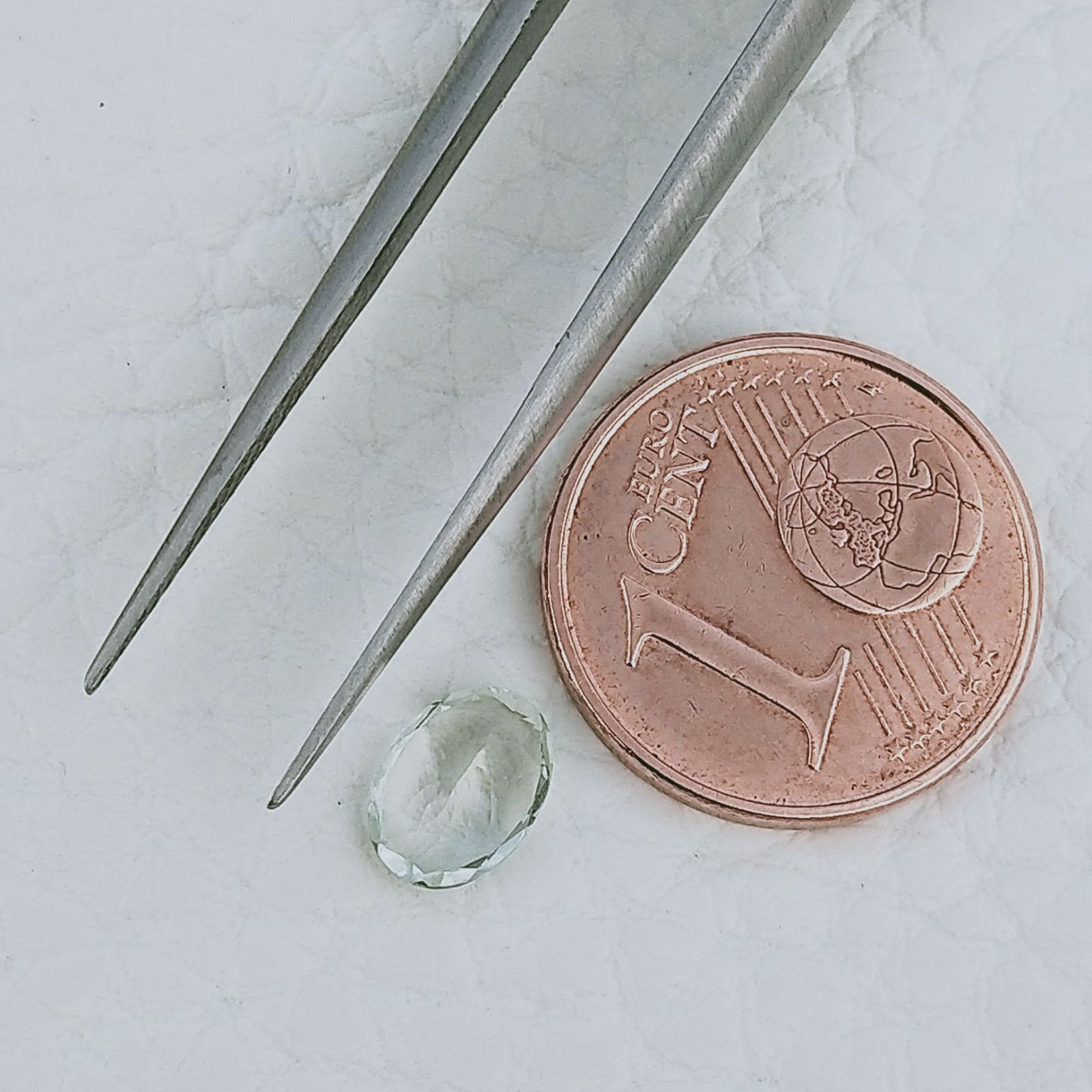 Acquamarina Forma Ovale Sfaccettato A Mano Gemma Sciolta 7X5X3mm 0,65 Carati 1pz