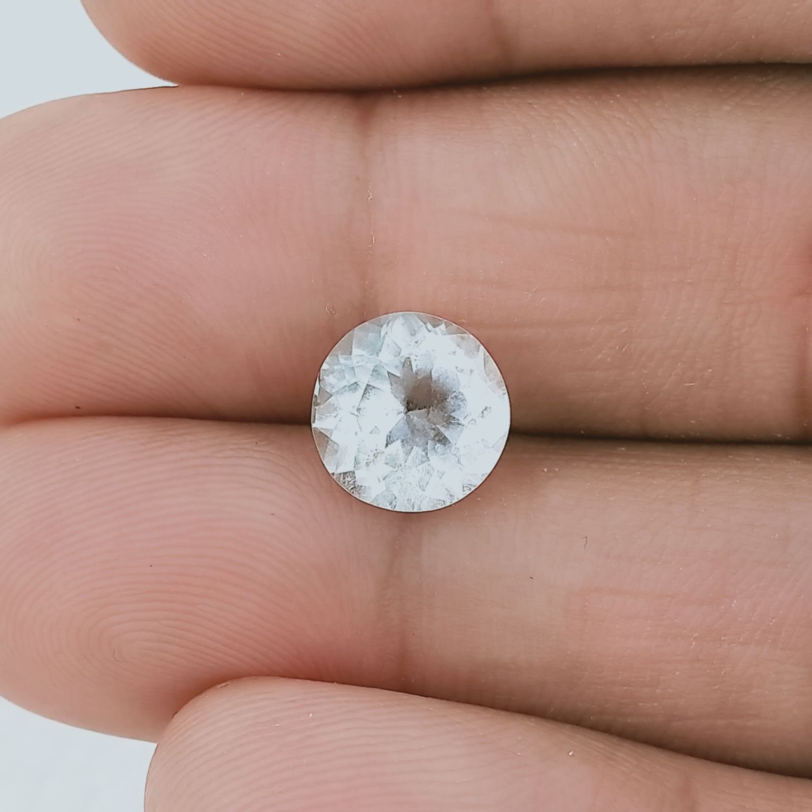 Acquamarina Forma Tondo Sfaccetata A Mano Gemme Sciolte 9X5mm 2,65 Carati 1pz