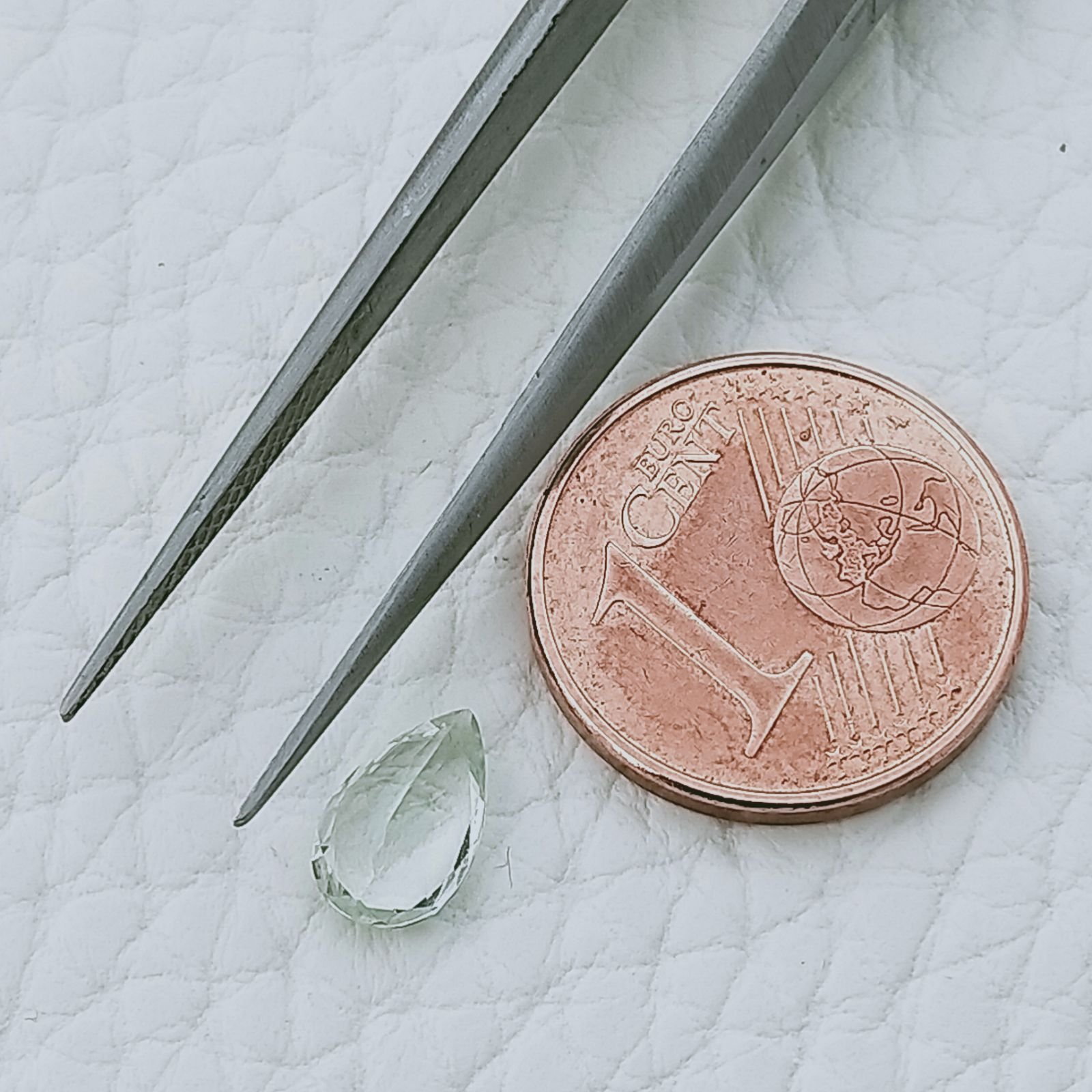 Acquamarina Forma Goccie Sfaccetata A Mano Gemme Sciolte 7X5X3mm ,60 Carati 1pz